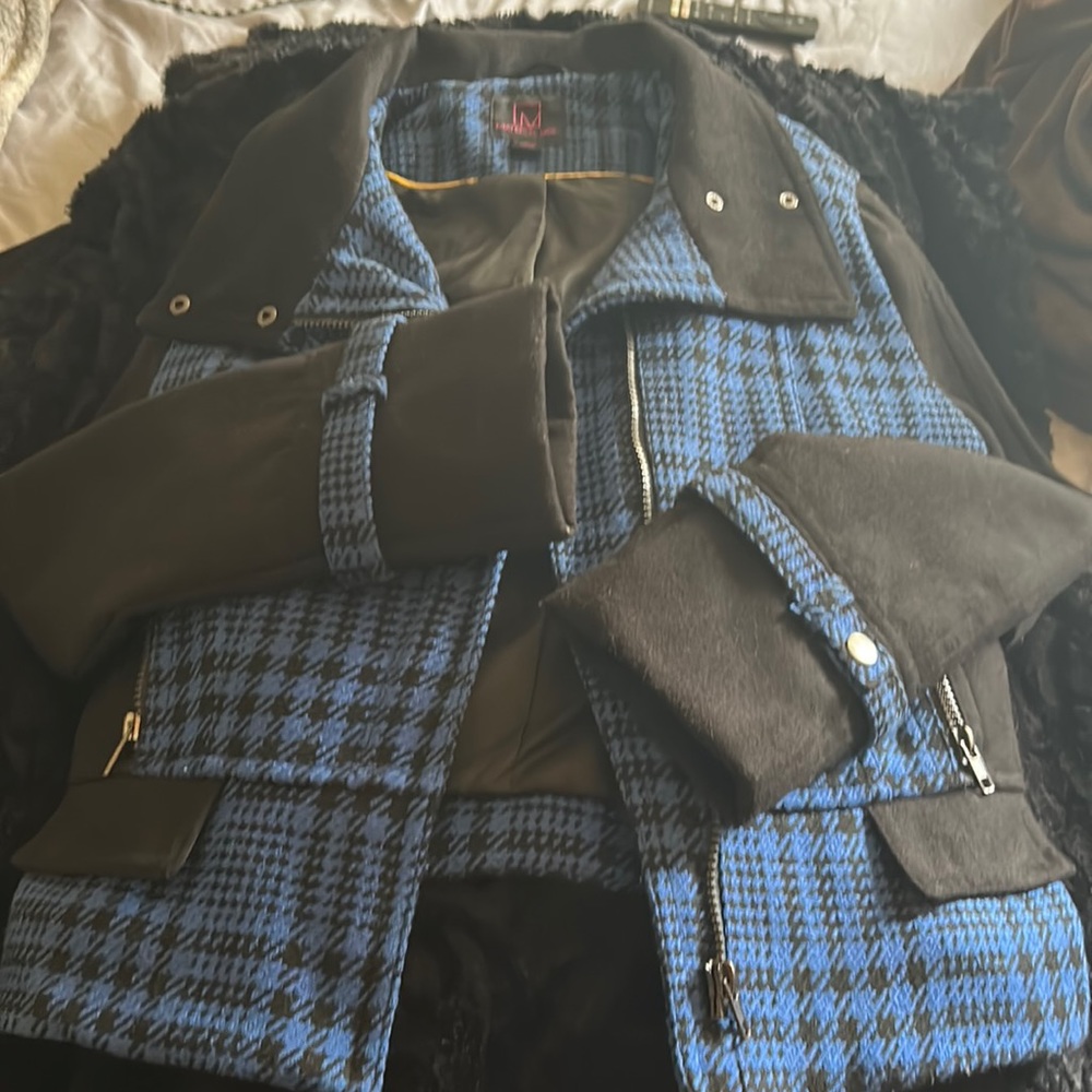 Material Girl light weight jacket/blazer blue/blk vintage